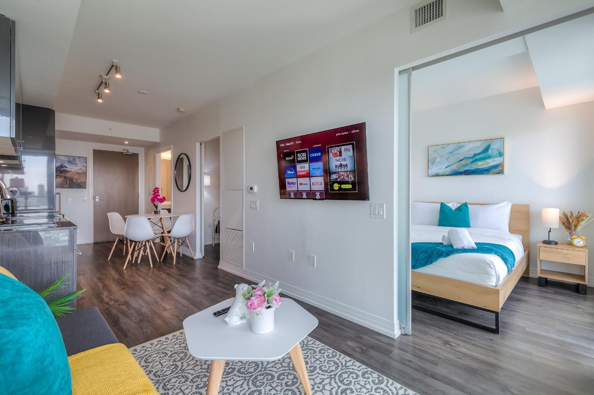 Panorama Suites Downtown Торонто Экстерьер фото